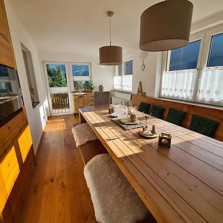Berg & Seezeit Im Landhaus Benthen, Fuer 7 Personen, Mit Sauna Feld am See