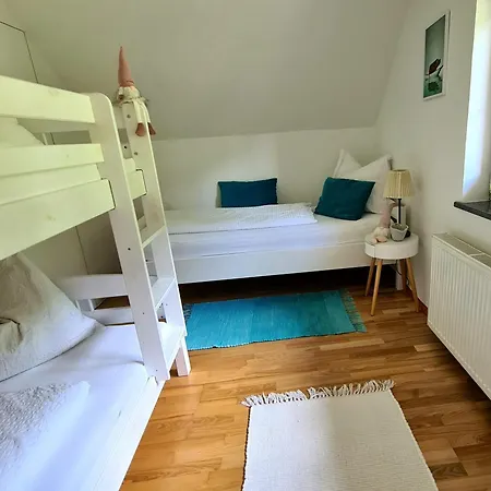 Holiday home Berg & Seezeit Im Landhaus Benthen, Fuer 7 Personen, Mit Sauna